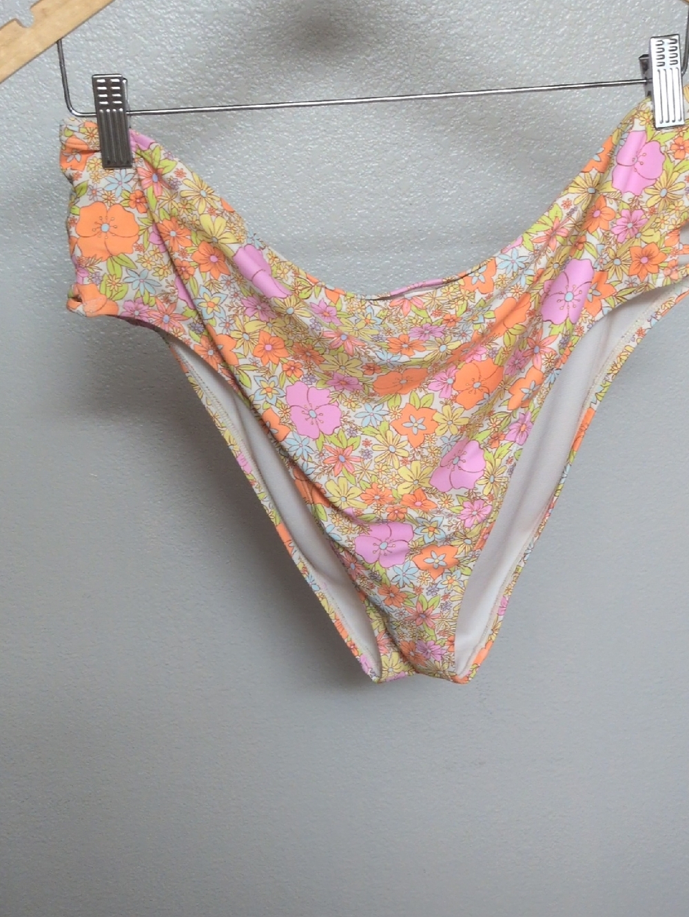 Floral High-Cut Bikini Bottoms — Pink & Orange Flower Print